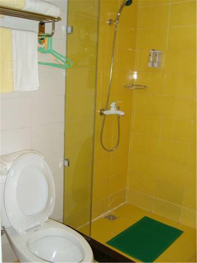 Home Inn Guangzhou Guangdong University Of Foreign Studies Baiyun Avenue エクステリア 写真